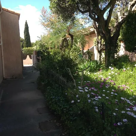 Les Mas De La Plage Apartment
